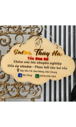 Bảng gỗ tên shop Salon Thúy Hà 0