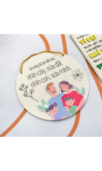 Bảng gỗ trang trí chủ đề gia đình  4