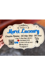 Bảng gỗ tên shop Merci Luxury