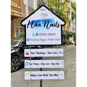 Bảng gỗ tên shop hình ngôi nhà 