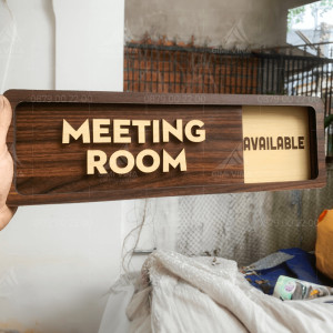 Bảng gỗ trượt treo phòng họp