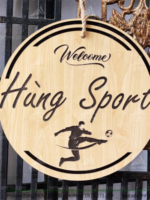 Bảng gỗ tên shop Hùng Sport