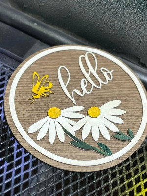 Bảng gỗ decor Hello họa tiết hoa cúc