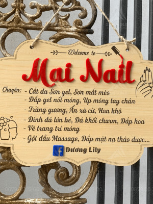Bảng gỗ tên shop Mai Nail
