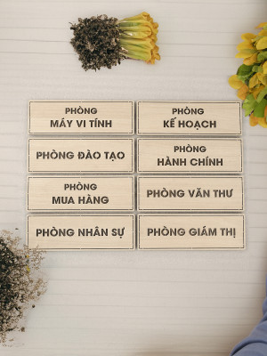 Bảng tên dán cửa phòng bằng gỗ