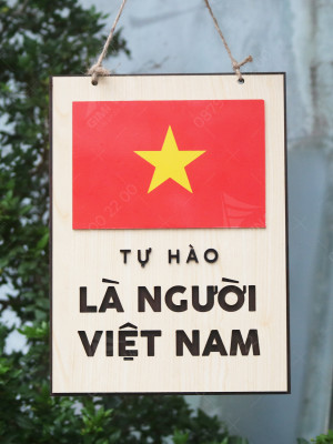 Bảng gỗ decor Tự hào là người Việt Nam 