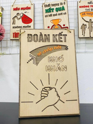 Tranh động lực gỗ Đoàn kết sẽ chấp hết khó khăn