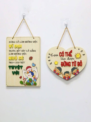 Bảng gỗ trang trí chủ đề gia đình 